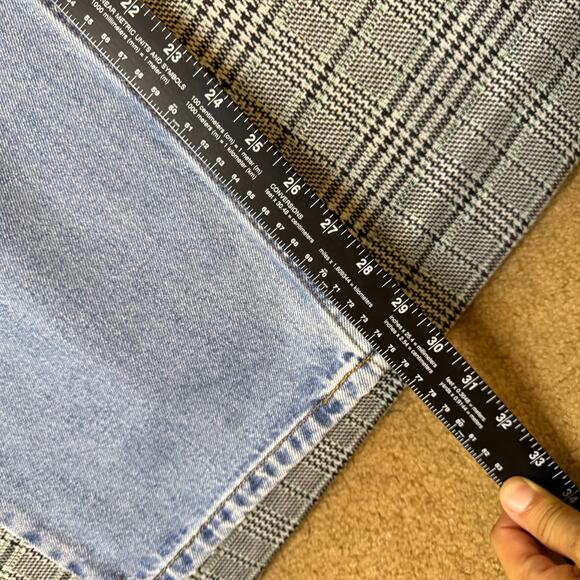 Levi's 550 Men's Jeans Light Wash Denim Relaxed Fit Size 36x32 - Picture 8 of 10